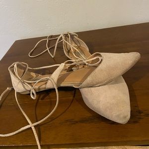 Britzi Steve Madden lace up flats